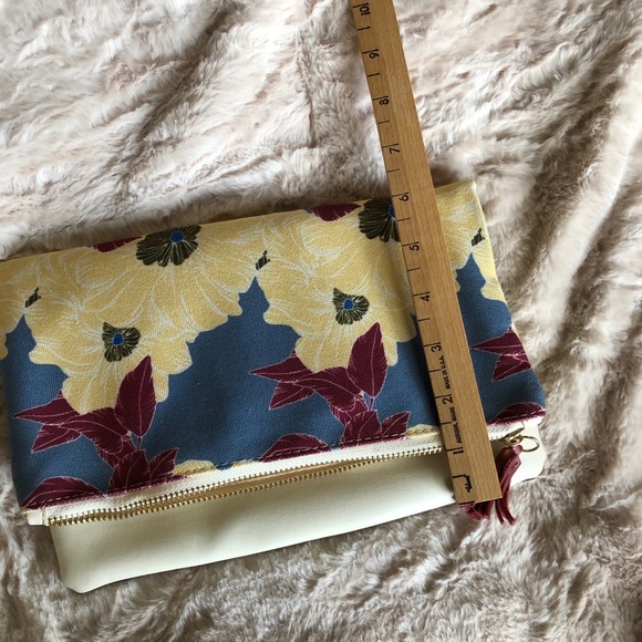 Rachel Pally designer cutch! - Picture 2 of 9